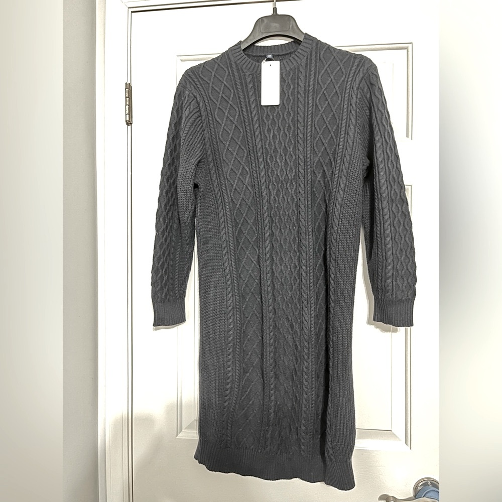 NWT uniqlo navy blue cable knit sweater dress